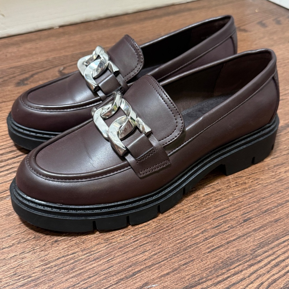 Marc Fisher Loafers Lug Sole Womens 8M Mahogany Brown Chain Link